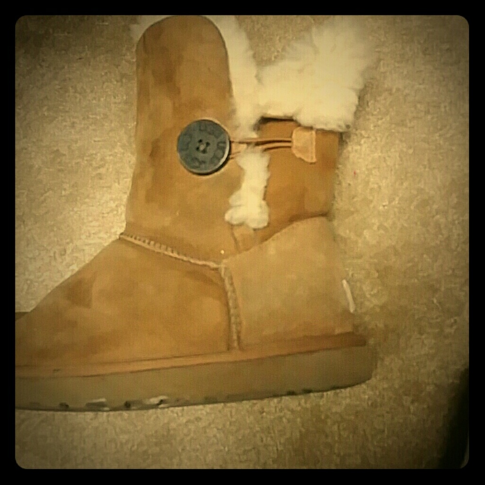 COPY - Ugg boots